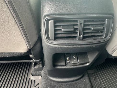 Used 2017 Honda CR-V EX-L image 8