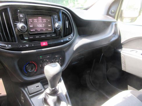 Used 2022 RAM ProMaster City Tradesman w/ Window Group 04 FWD image 35