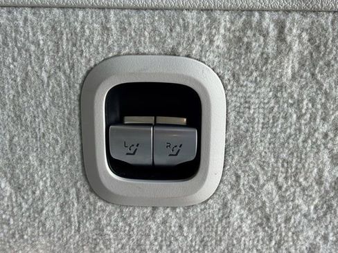 Certified 2023 Mercedes-Benz EQS 450+ SUV image 35