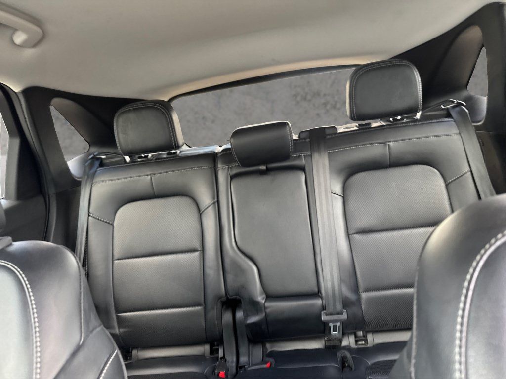 Used 2021 Ford Escape SEL w/ Technology Package AWD/4WD image 26