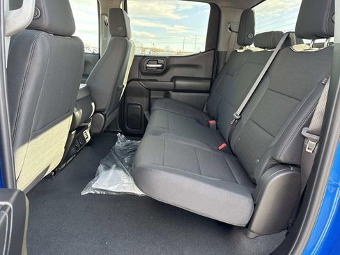 New 2026 Chevrolet Silverado 1500 Custom RWD image 10