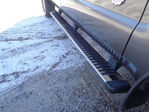 Used 2013 Ford F250 XLT w/ Chrome Pkg image 18