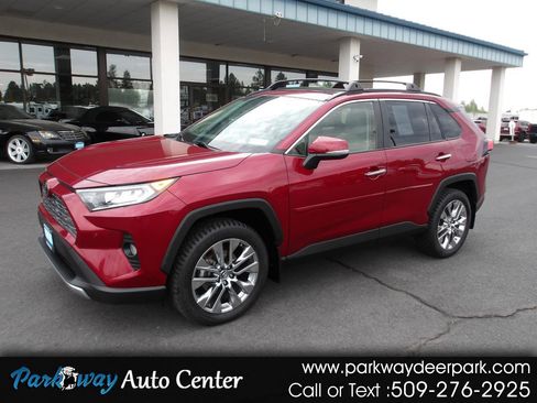 Used 2019 Toyota RAV4 Limited w/ Cold Weather Package AWD/4WD image 1