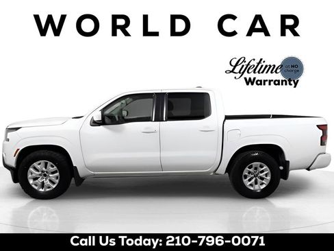 Used 2024 Nissan Frontier SV w/ Tow Package image 4