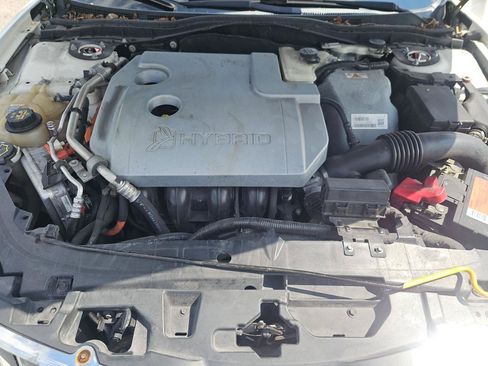 Used 2012 Lincoln MKZ Hybrid FWD image 16