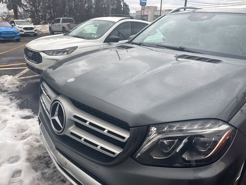 Used 2017 Mercedes-Benz GLS 450 4MATIC image 2