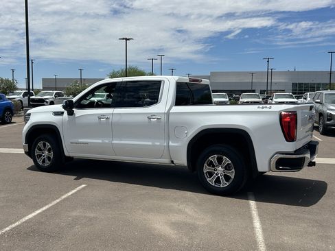 Certified 2025 GMC Sierra 1500 SLT AWD/4WD image 3