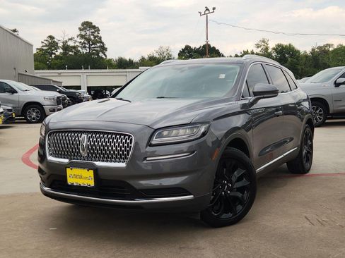 Used 2022 Lincoln Nautilus Reserve FWD image 1