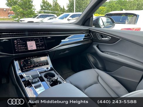Used 2026 Audi Q8 Premium Plus AWD/4WD image 31