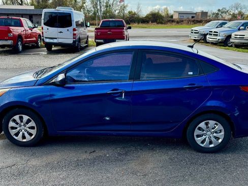 Used 2015 Hyundai Accent GLS image 8