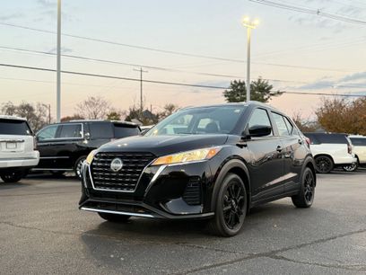 Used 2023 Nissan Kicks SV