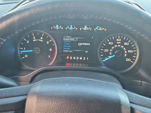 Used 2017 Ford F150 XLT w/ Equipment Group 302A Luxury RWD image 25