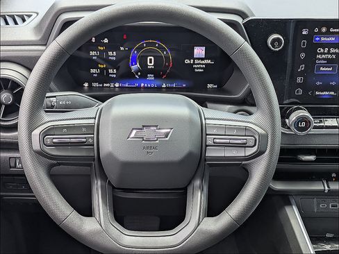 New 2026 Chevrolet Colorado Trail Boss w/ Midnight Edition AWD/4WD image 19