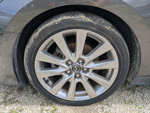 Used 2020 MAZDA MAZDA3 AWD Sedan w/ Preferred Package image 10