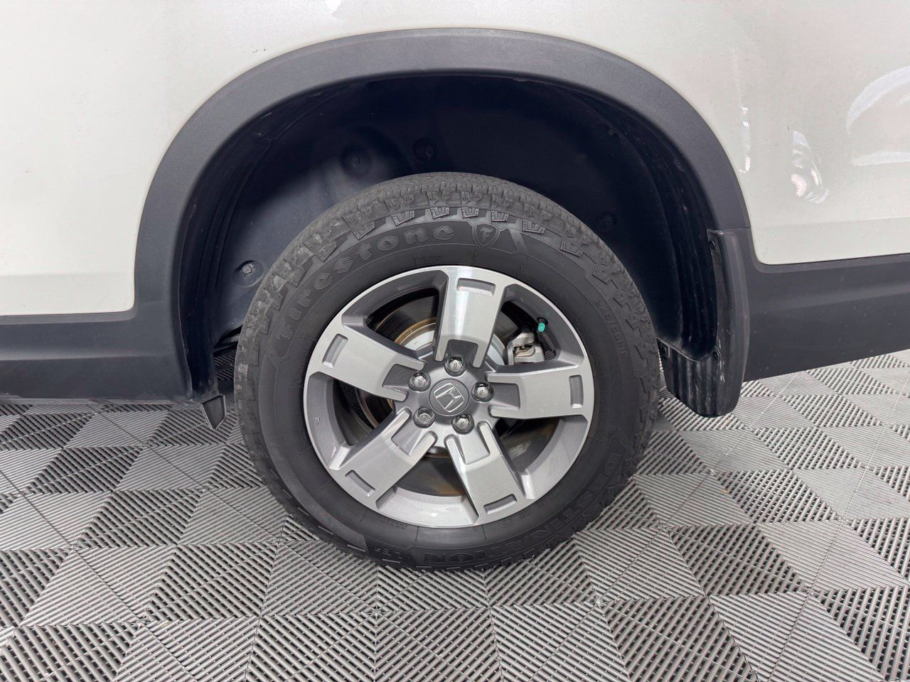 Used 2025 Honda Ridgeline RTL image 13