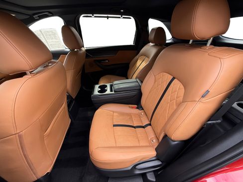 Certified 2024 MAZDA CX-90 3.3 Turbo S w/ Premium Plus AWD/4WD image 16