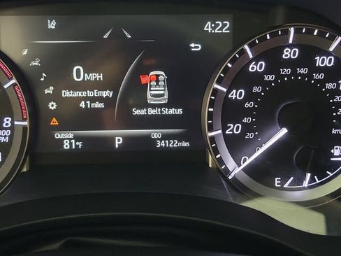 Used 2023 Toyota Highlander XSE FWD image 2