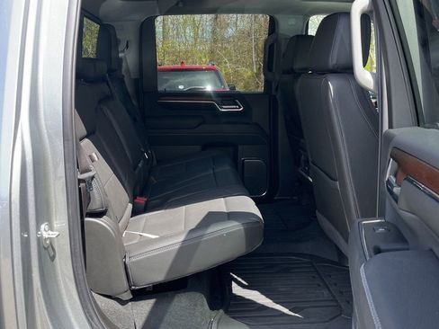 Used 2024 GMC Sierra 2500 Denali w/ Denali Reserve Package AWD/4WD image 19