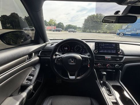Used 2021 Honda Accord Sport image 20