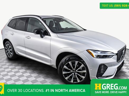 Used 2025 Volvo XC60 B5 Plus image 1