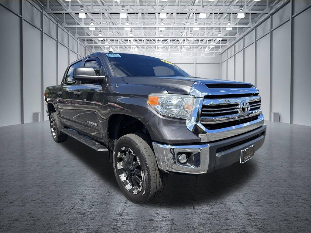 Used 2016 Toyota Tundra SR5 w/ SR5 Upgrade Package AWD/4WD image 8