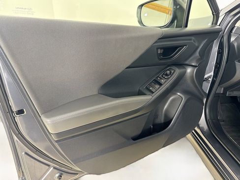 Certified 2024 Subaru Crosstrek 2.0i Premium image 11