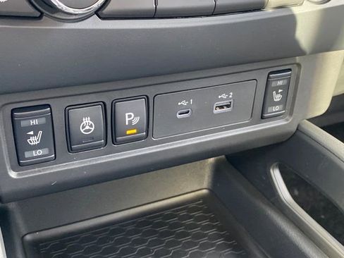 New 2026 Nissan Frontier SV image 19