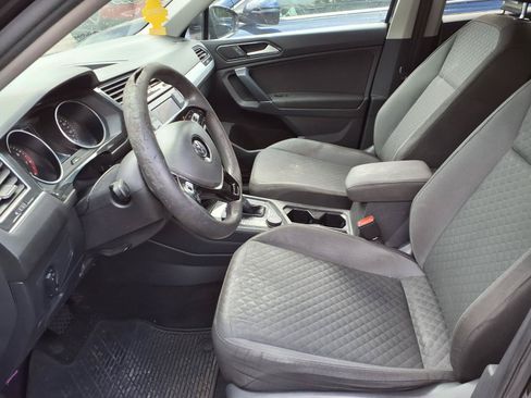 Used 2018 Volkswagen Tiguan S AWD/4WD image 8