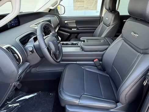 New 2026 Ford Expedition Max Platinum w/ Driver's Package image 15