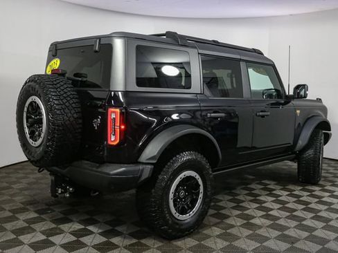 Used 2023 Ford Bronco Badlands w/ Sasquatch Package image 11