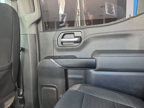 Used 2020 Chevrolet Silverado 1500 LT Trail Boss AWD/4WD image 38