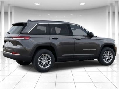 New 2025 Jeep Grand Cherokee Laredo X
