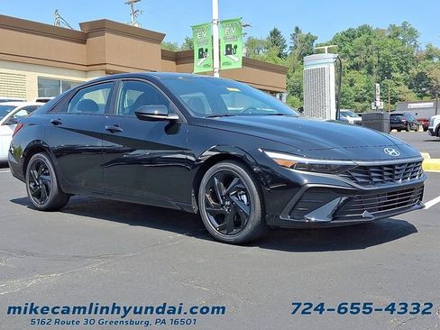 New 2026 Hyundai Elantra SEL Sport FWD image 1