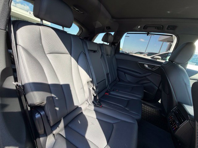 Used 2024 Audi Q7 3.0T Prestige AWD/4WD image 39