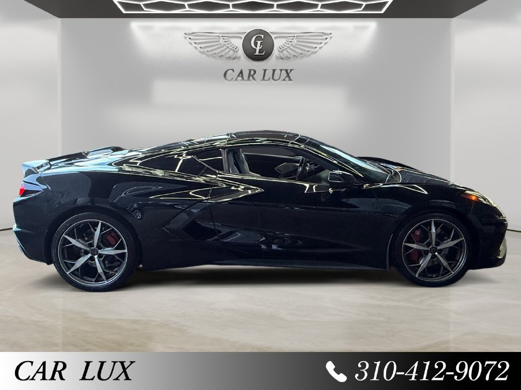 Used 2020 Chevrolet Corvette Stingray Premium Cpe w/ 3LT Preferred Equipment Group RWD image 6