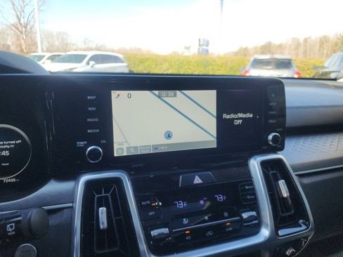 Used 2021 Kia Sorento SX image 10