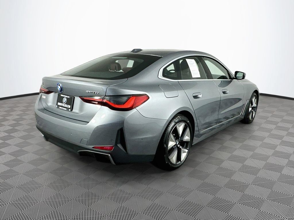 Used 2023 BMW i4 eDrive35 w/ Premium Package RWD image 9