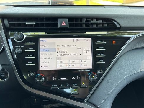 Used 2020 Toyota Camry XSE image 42