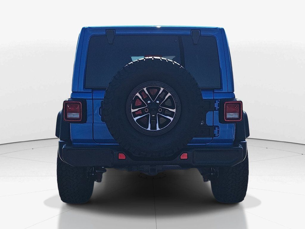 Used 2025 Jeep Wrangler Unlimited Sport AWD/4WD image 7