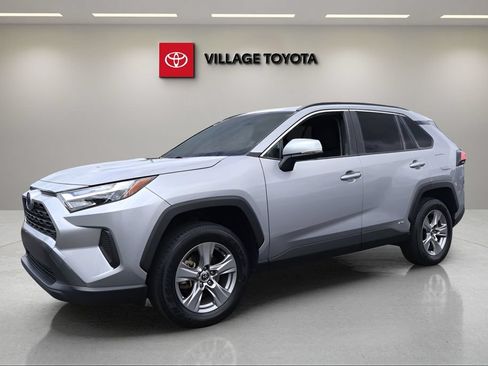 Certified 2024 Toyota RAV4 XLE w/ Convenience Package AWD/4WD image 1