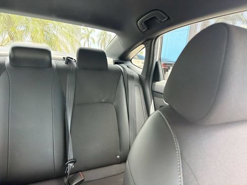 Used 2024 Honda Civic Sport image 15