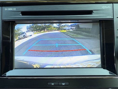 Used 2016 Toyota Avalon XLE FWD image 24