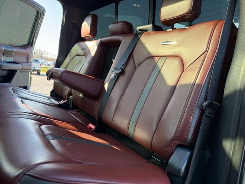 Used 2022 Ford F250 Platinum image 17