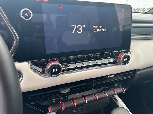 Certified 2024 GMC Canyon AT4X image 28