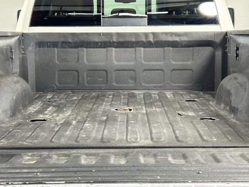 Used 2024 RAM 2500 Limited AWD/4WD image 36