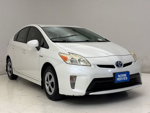 Used 2012 Toyota Prius Two FWD image 4