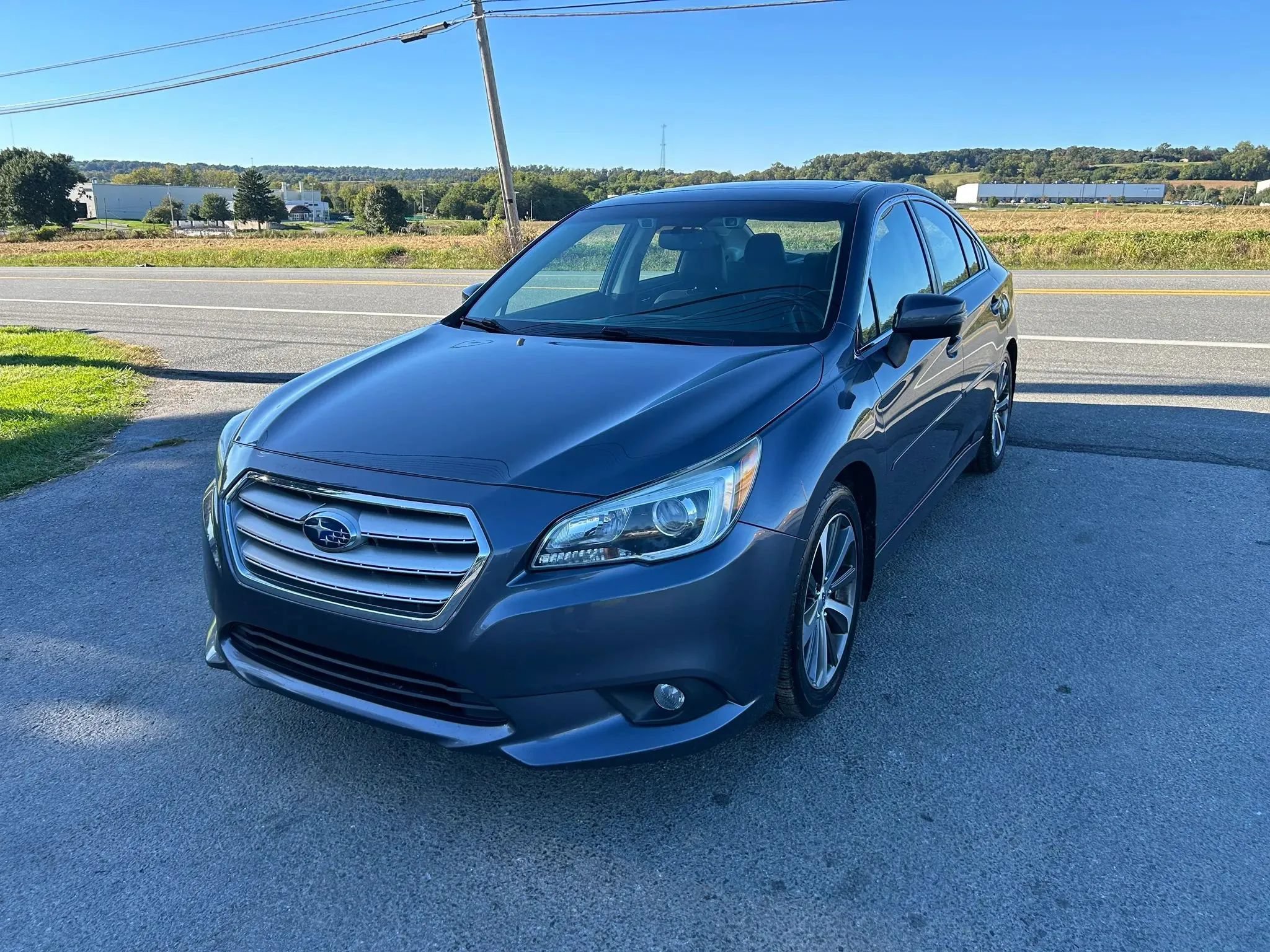 Used 2016 Subaru Legacy 2.5i Limited AWD/4WD image 5