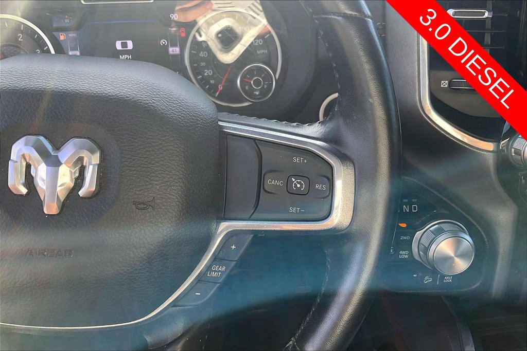 Used 2022 RAM 1500 Laramie AWD/4WD image 16