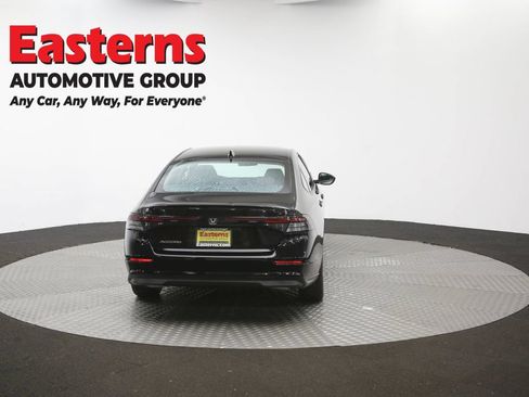 Used 2025 Honda Accord SE image 32