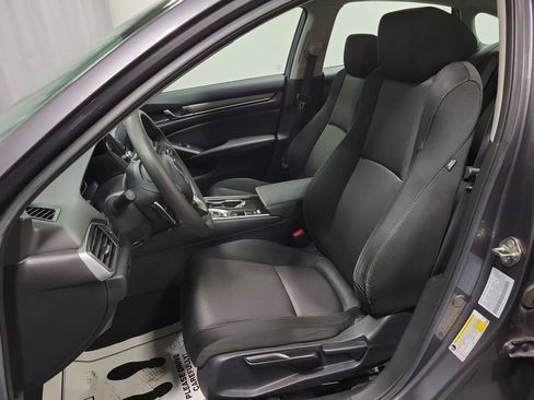 Used 2019 Honda Accord Hybrid image 13